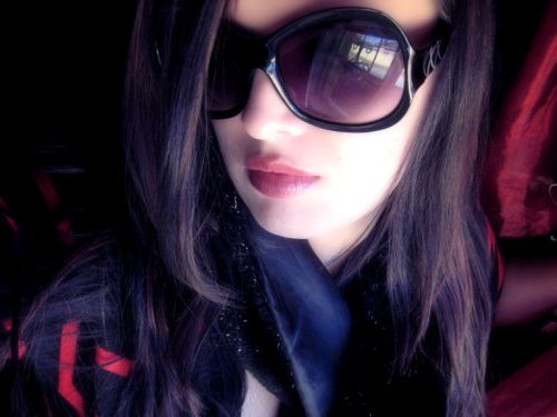 Showing off me new glasses!