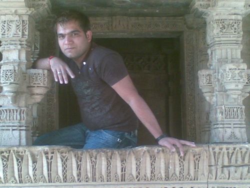 I am in  adalaj stepwell